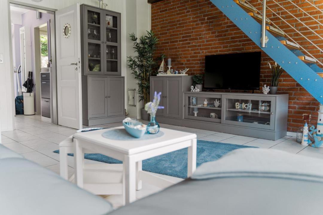 Kleines Ferienhaus Bei Greetsiel - Hunde Willkommen Krummhörn Kültér fotó