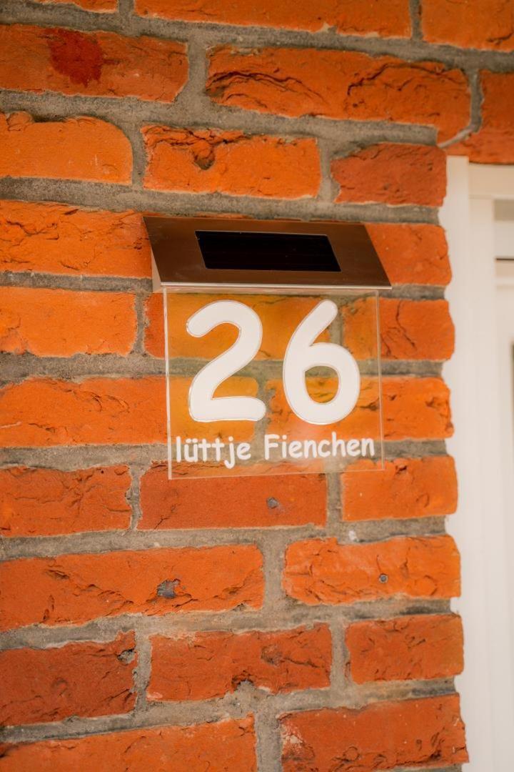 Kleines Ferienhaus Bei Greetsiel - Hunde Willkommen Krummhörn Kültér fotó